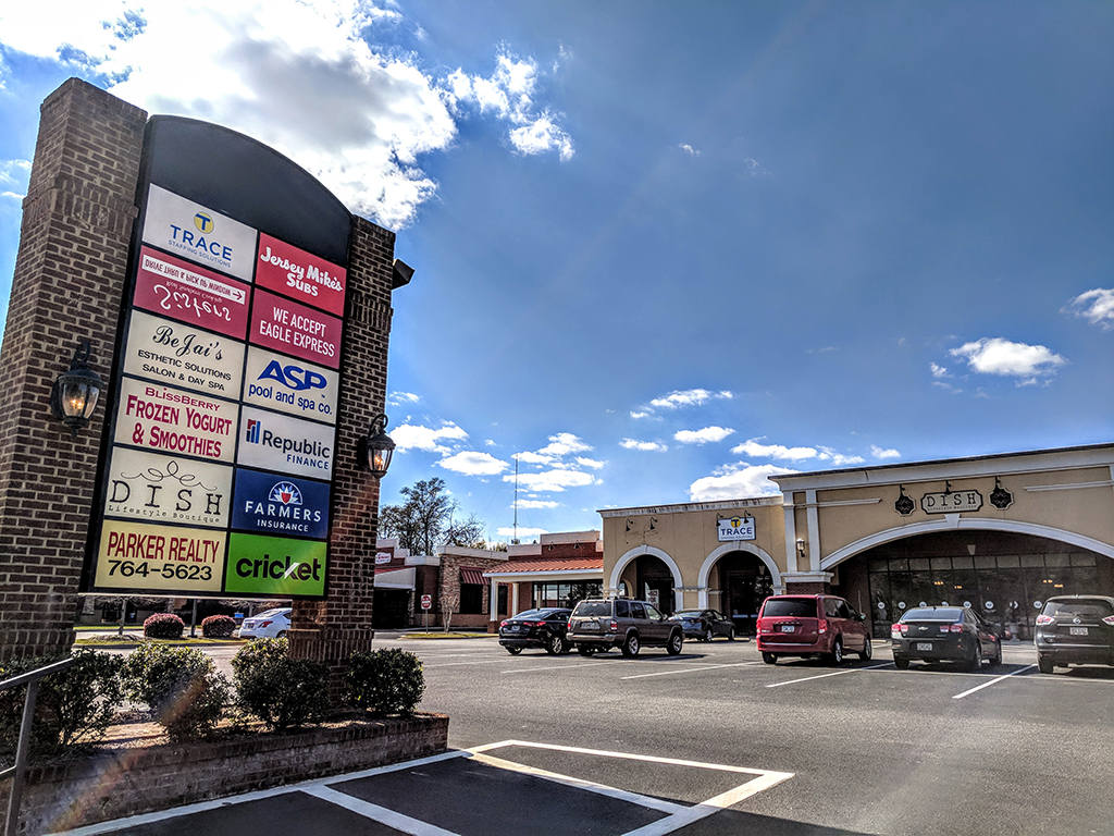 A photo of the Woodlands Square parking area.