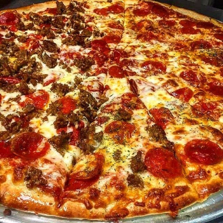 Holiday Pizza photo