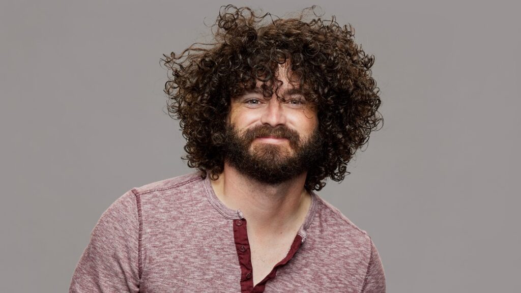 Headshot of Cameron Hardin