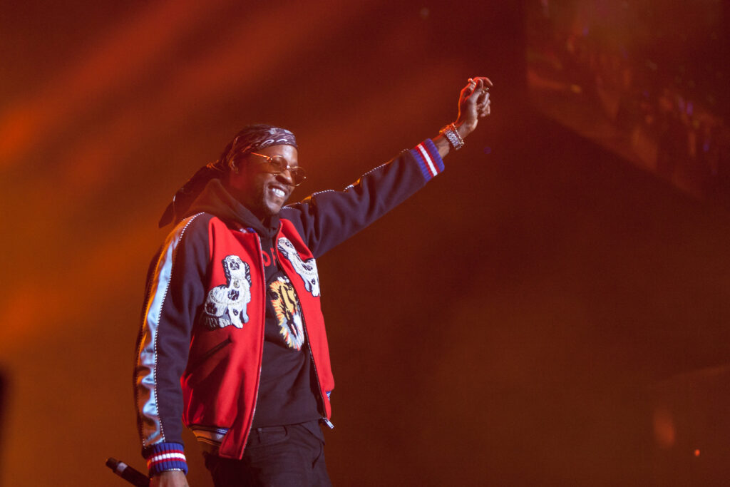 Photo of 2 Chainz on GSU's Campus